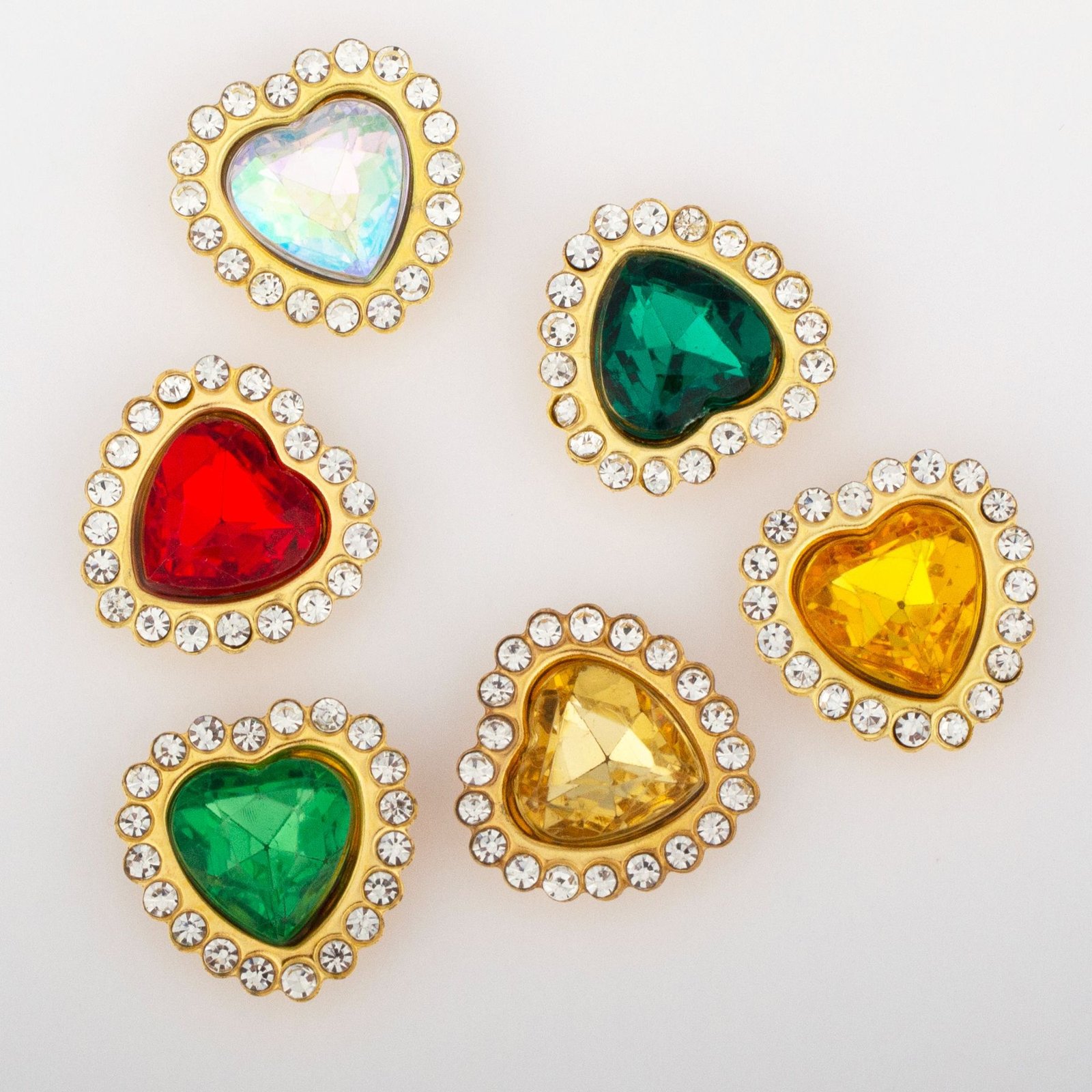 Heart Acrylic Sew-on Claw Rhinestone Buttons with Crystal Border for Hair Accessories main image Heart Acrylic Sew-on Claw Rhinestone Buttons with Crystal Border for Hair Accessories main image