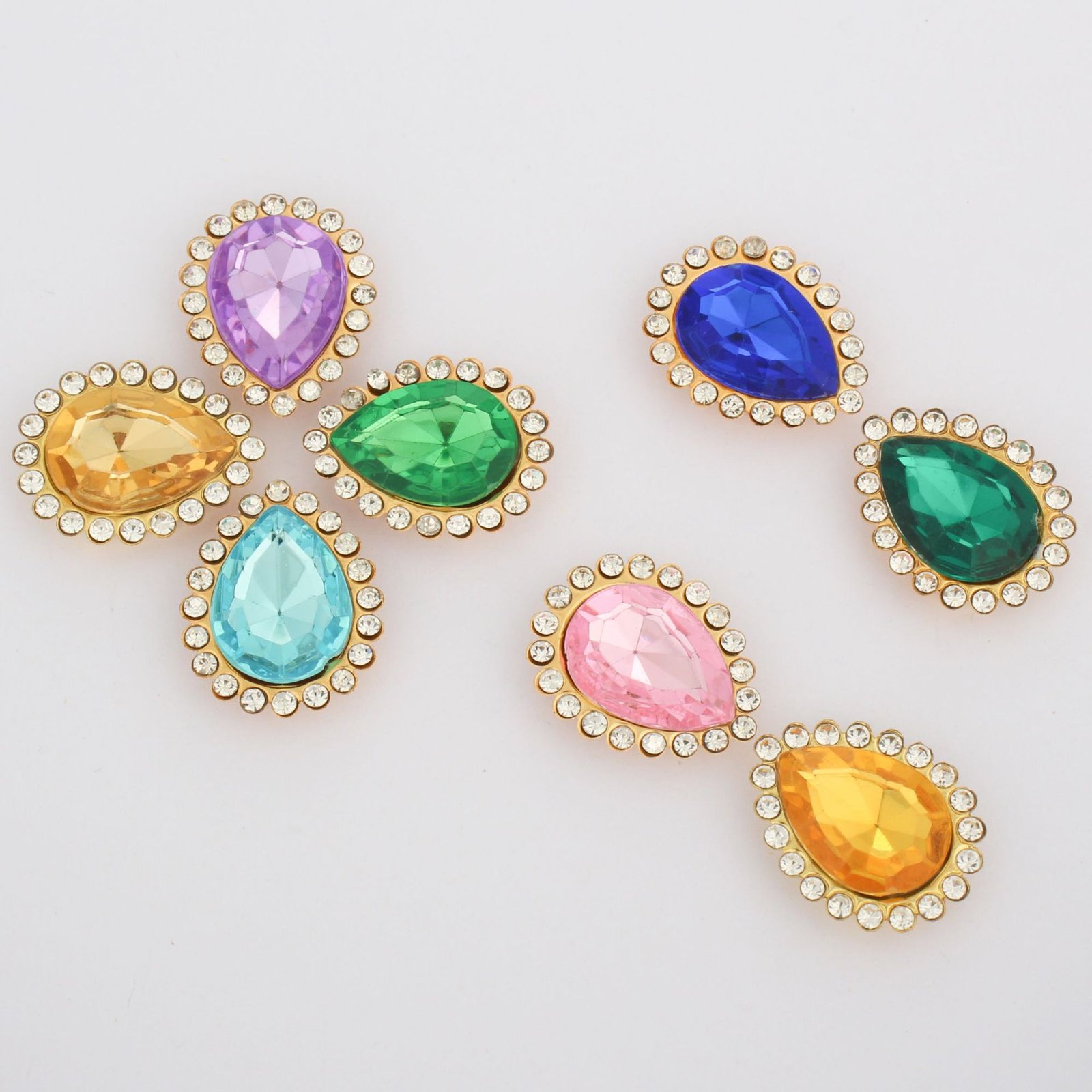 Pear Teardrop Acrylic Crystal Halo Sew-on Rhinestone Buttons for Hair Accessories, Shoes and Garments main image Pear Teardrop Acrylic Crystal Halo Sew-on Rhinestone Buttons for Hair Accessories, Shoes and Garments main image