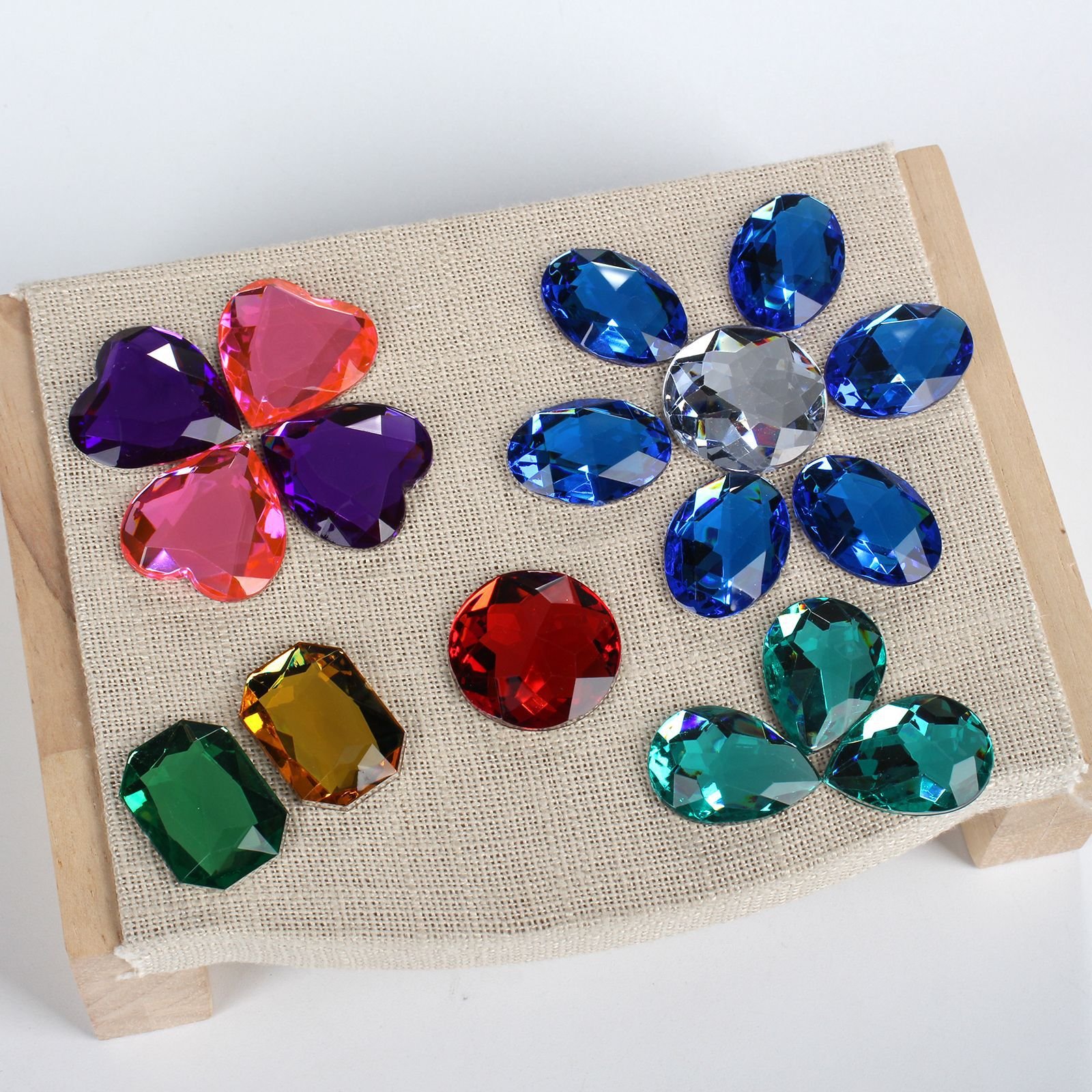 Mixed Shape Acrylic Flat Back Rhinestone Kit for DIY Craft & Apparel Decoration gallery image 2 Mixed Shape Acrylic Flat Back Rhinestone Kit for DIY Craft & Apparel Decoration gallery image 2